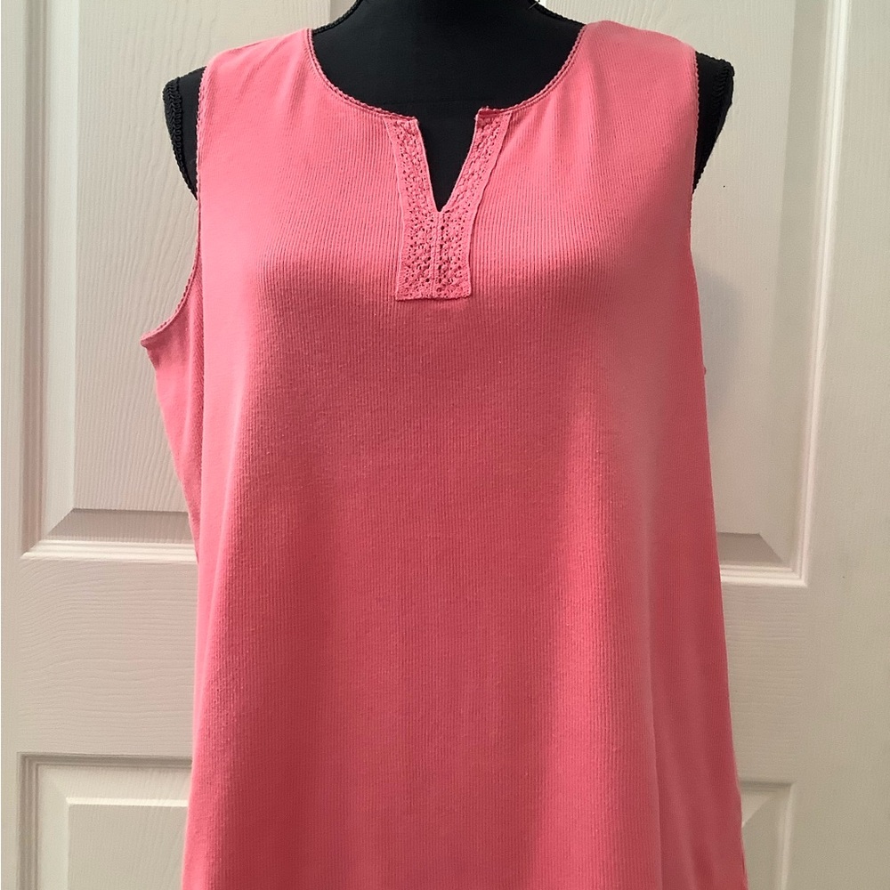 Pink V-Neck Sleeveless Tank Top